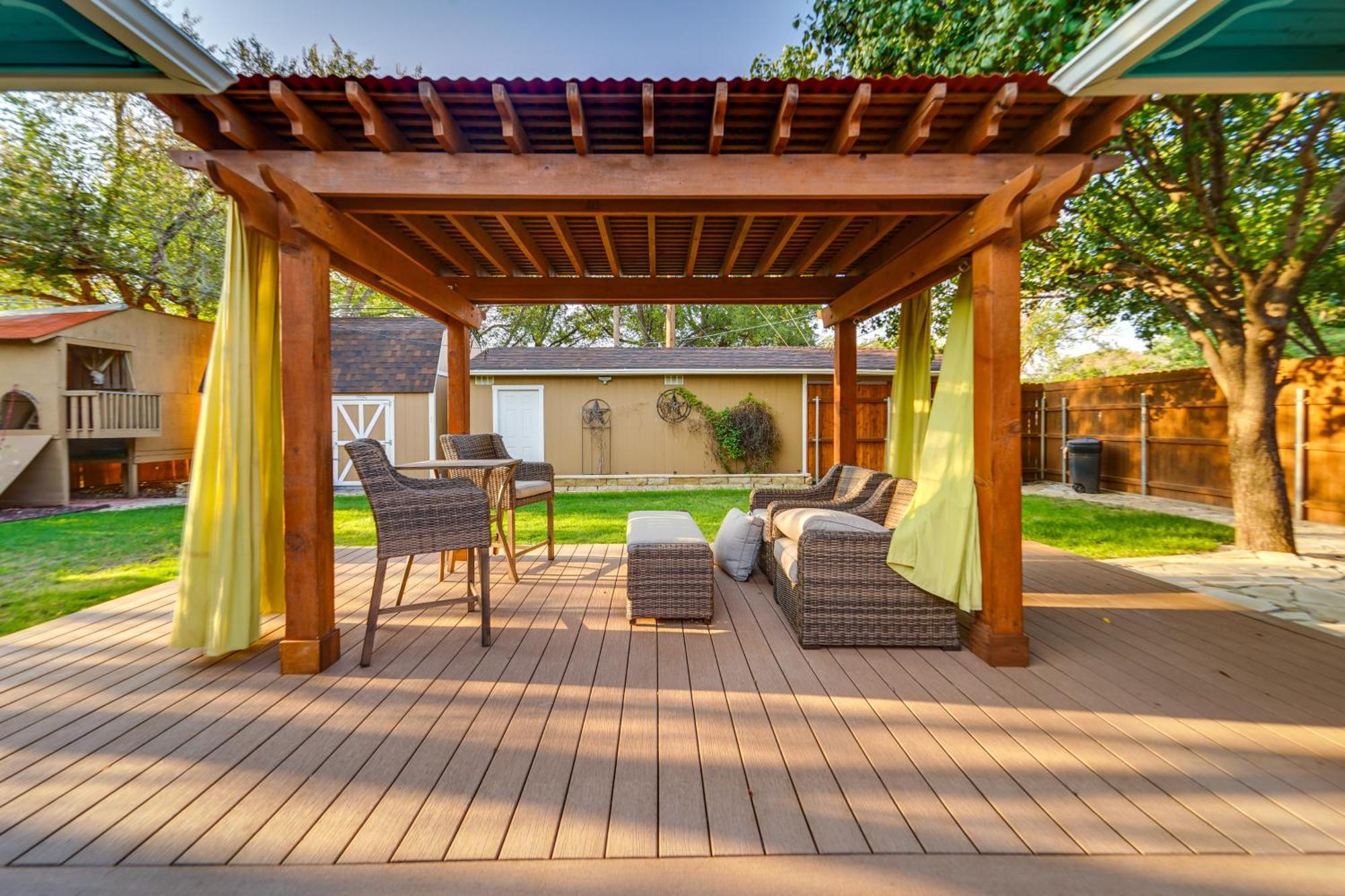 Lovely Lubbock Home With Furnished Deck And Grill Exterior foto