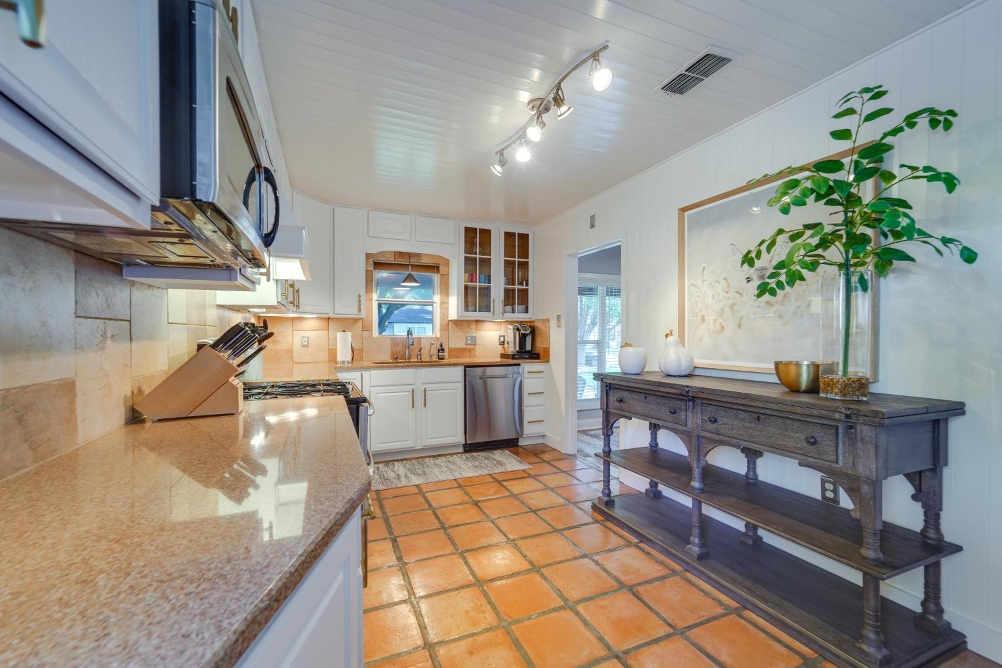 Lovely Lubbock Home With Furnished Deck And Grill Exterior foto